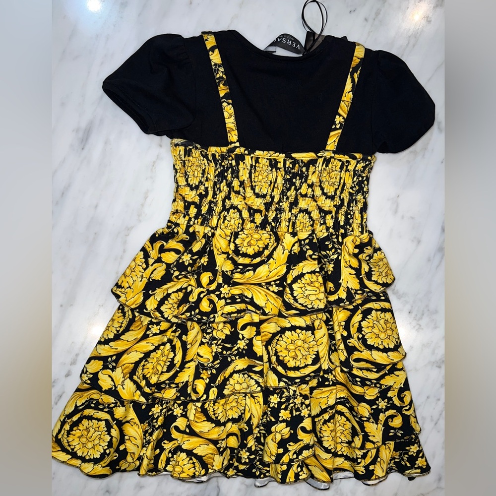 Versace girls dress - Picture 4 of 4